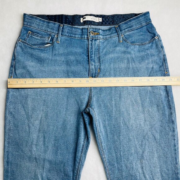 Levi's Strauss 525 Womens Blue Perfect Waist Straight Leg Denim Jeans Size 16 - Picture 3 of 11